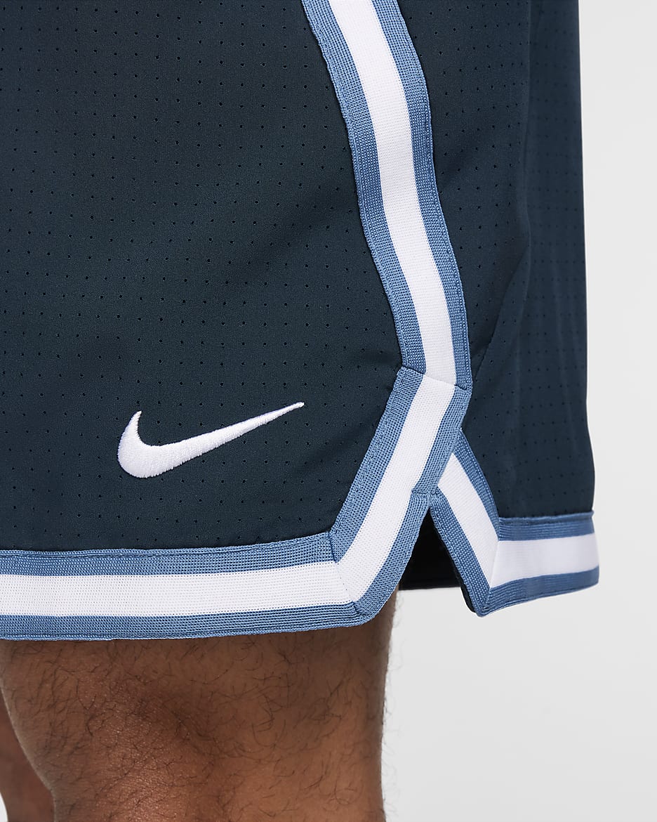 Nike pleated golf shorts on sale